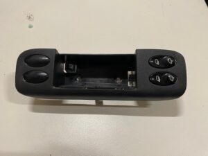 Asbakhouder middenconsole met ruitbediening