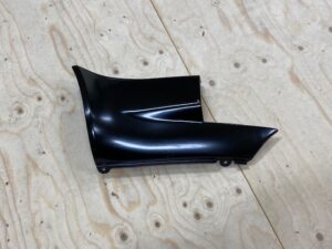 Onderstuk achterbumper/scherm links